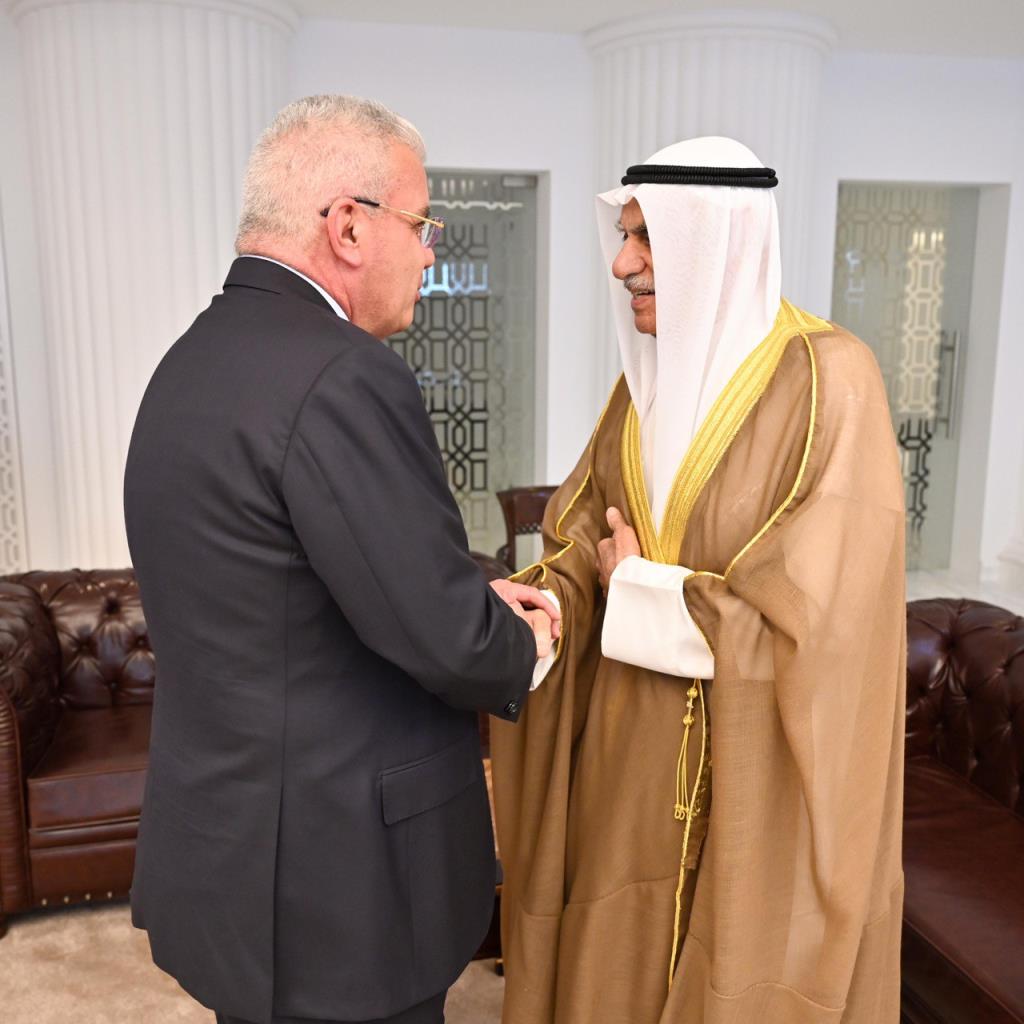 السعدون يستقبل سفير فلسطين لدى الكويت